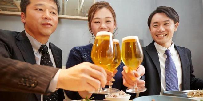 请吃饭、送礼要学会以下这3种报答方式人生就是博-尊龙凯时对你有恩的人不要